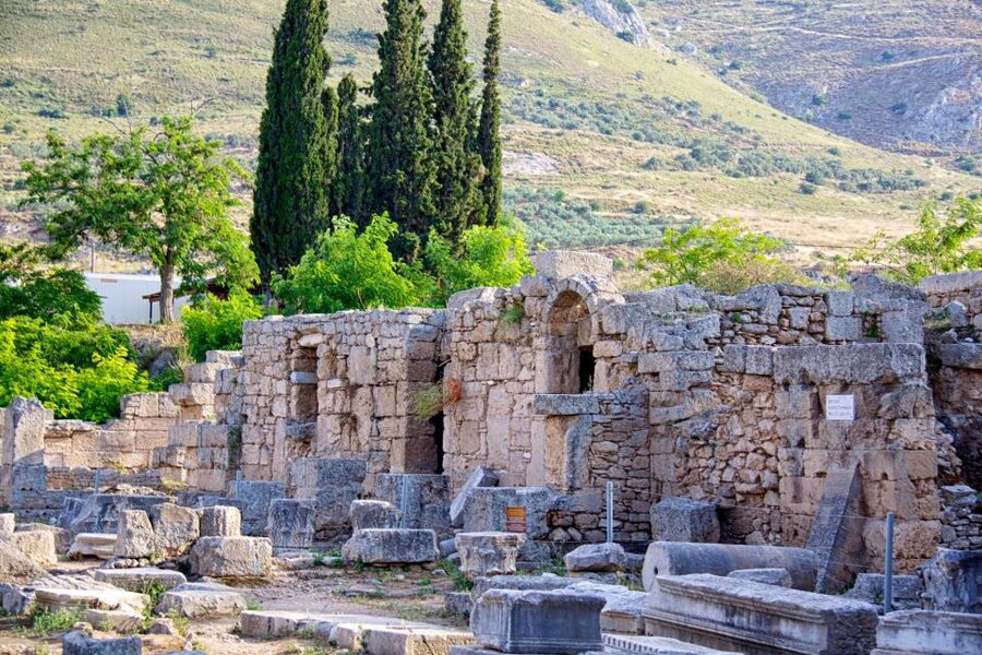 "Tour in Athens & Corinth:Highlights & Path of Apostle Paul" - Who this tour suits best