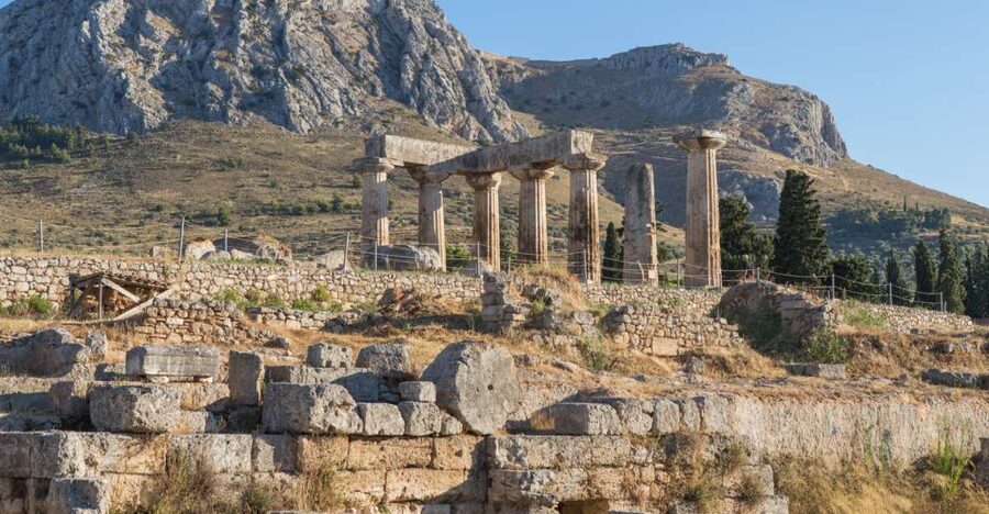 "Tour in Athens & Corinth:Highlights & Path of Apostle Paul" - Athens to Corinth: a private day that actually works