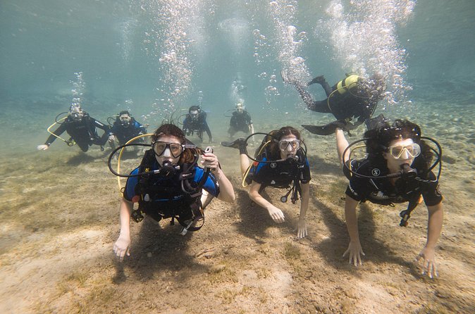 Try Scuba Diving in Athens - Getting there in Athens without making your day complicated