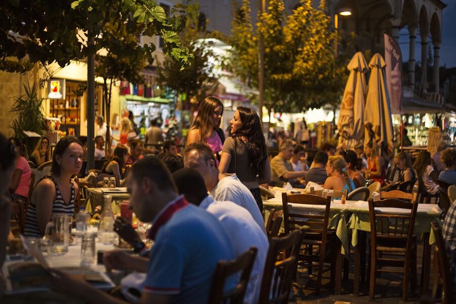 Twilight Athens Tour inc. rooftops, tastings & 3 drinks - Key things to know before you go