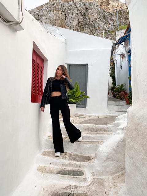 Walk through Ancient and Modern Athens - Language and guide style, why it matters on this route